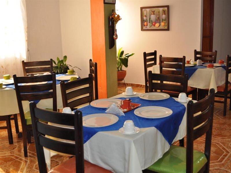 Hotel Confortel Armenia  Bagian luar foto
